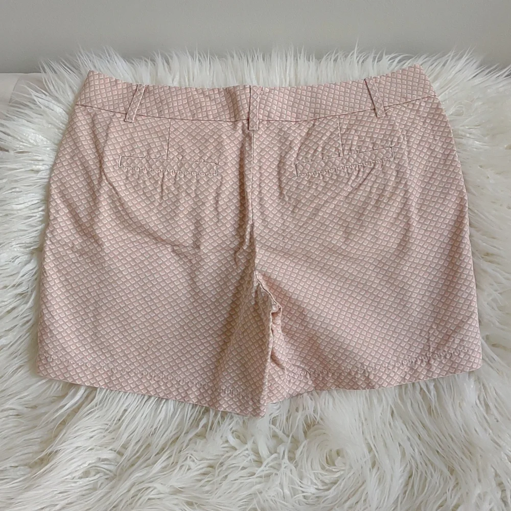 LOFT Pink Tan Diamond Lattice Print Cotton Chino Shorts Flat Front Women's 8